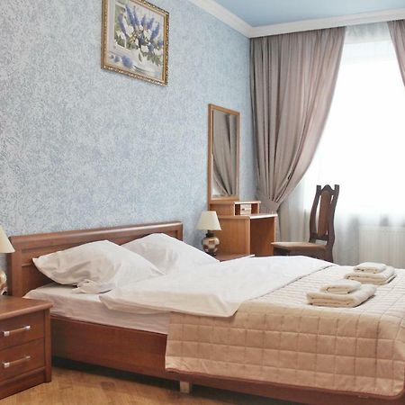 Квартира В Центрі Львова Вулиця Міцкевича 5, Простора З Гарним Видом На Місто Kültér fotó